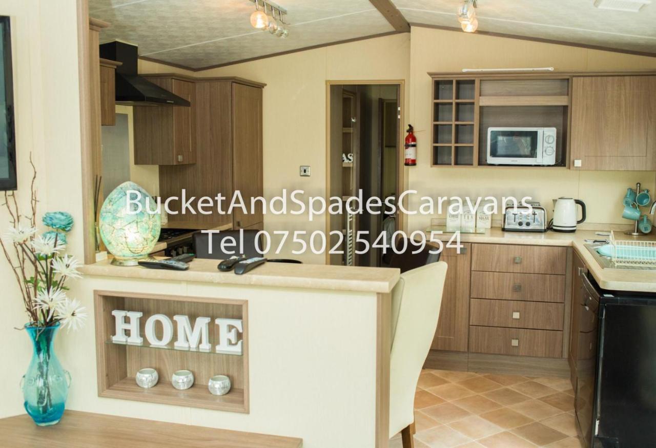 Blackpool Caravans Marton Mere Buitenkant foto
